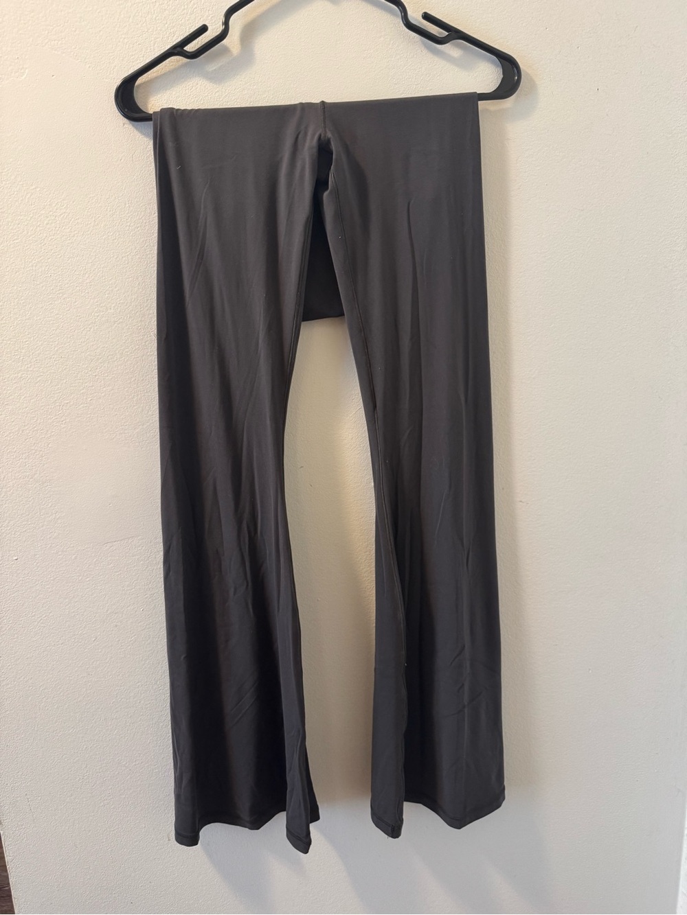 aerie dark grey OFFLINE flare leggings